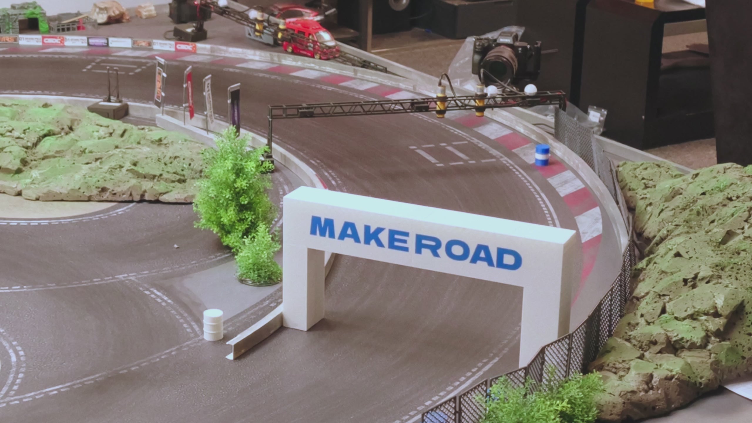Load video: Makerkit RC Car demo video